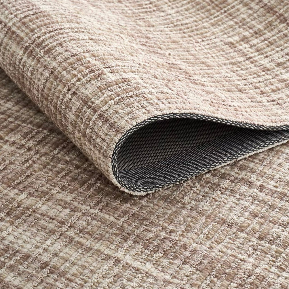 Machine-woven carpet made from pure natural wool! A high-quality product that you can use for a long time (Skin) 